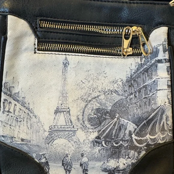 BNWOT | Parisian Leather Crossbody Bag - Picture 4 of 9